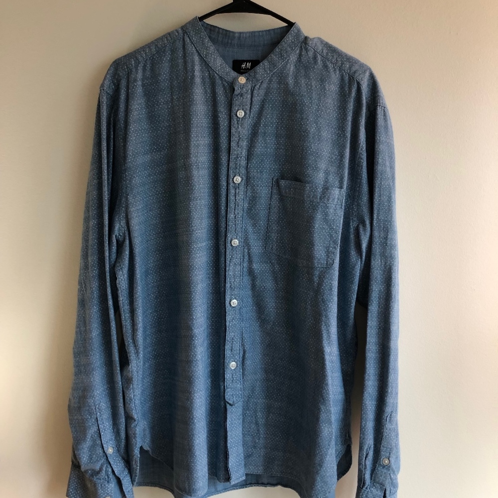 H&M polka-dot button up long-sleeve "Blue/white"